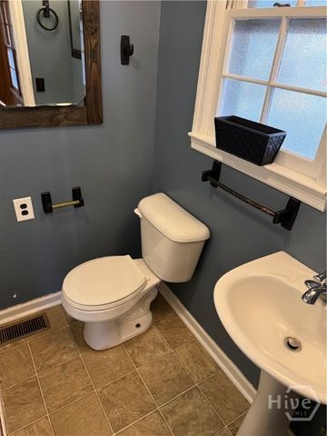 219 Elm, Jefferson, GA 30549