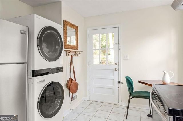 1004 Willivee Drive, Decatur, GA 30033