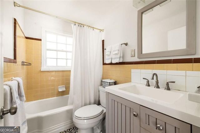 1004 Willivee Drive, Decatur, GA 30033