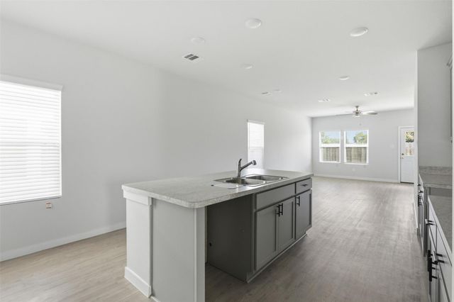 331 Century Farm Drive, Crosby, TX 77532