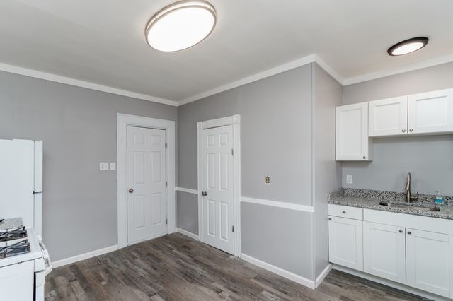 67 Avon Avenue 2, Waterbury, CT 06708