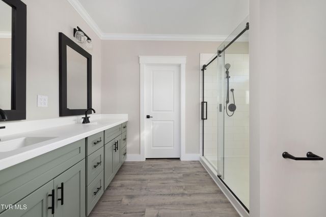 314 Old White Top Road, Bluff City, TN 37618