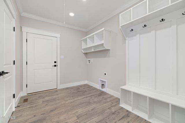 314 Old White Top Road, Bluff City, TN 37618