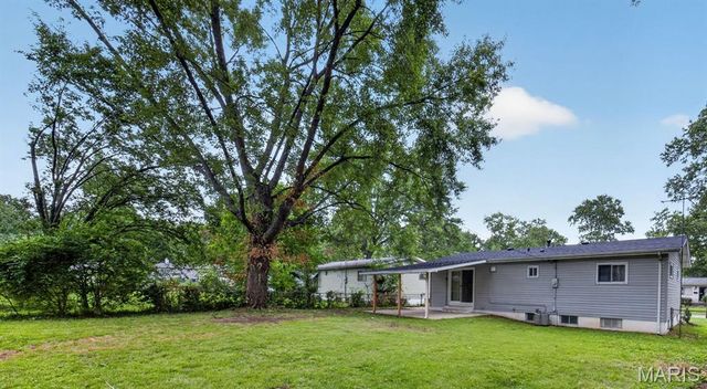 277 Dashwood Drive, Ferguson, MO 63135