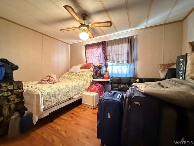 455 Chestnut Drive, Lockport Town, NY 14094