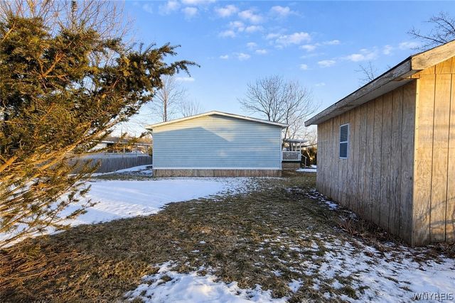 455 Chestnut Drive, Lockport Town, NY 14094