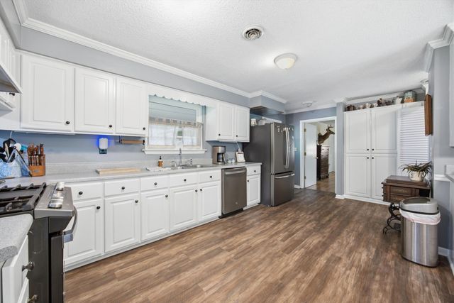 223 Forrestway Drive, Lafayette, GA 30728