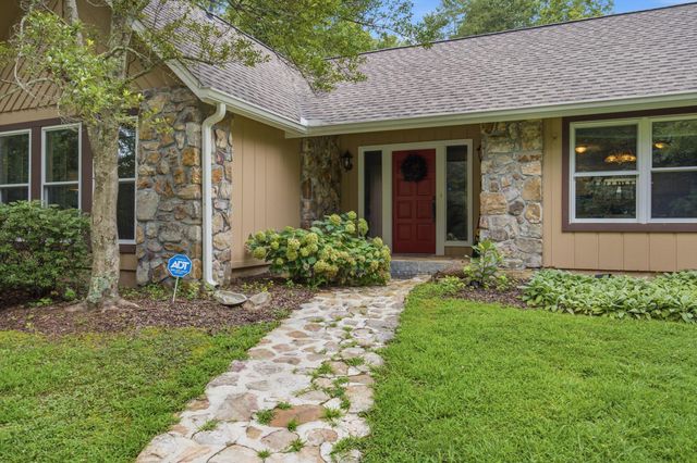 223 Forrestway Drive, Lafayette, GA 30728
