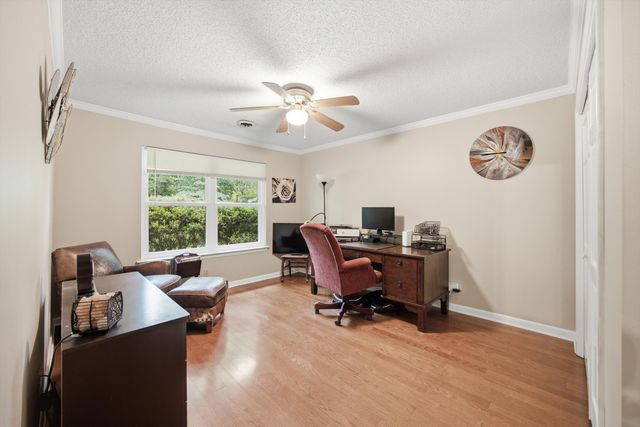 223 Forrestway Drive, Lafayette, GA 30728