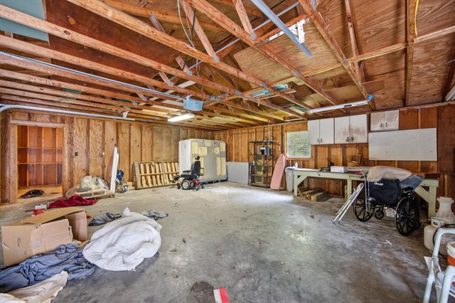 223 Forrestway Drive, Lafayette, GA 30728