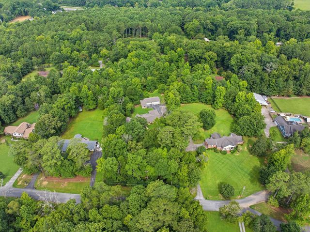 223 Forrestway Drive, Lafayette, GA 30728