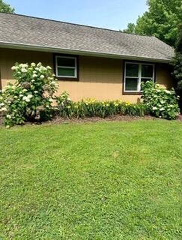 223 Forrestway Drive, Lafayette, GA 30728