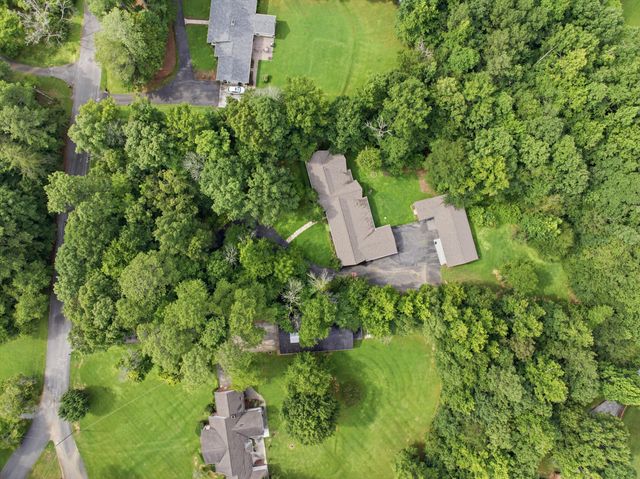 223 Forrestway Drive, Lafayette, GA 30728
