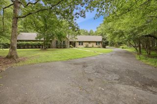 223 Forrestway Drive, Lafayette, GA 30728