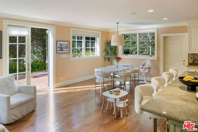 717 N Alpine Drive, Beverly Hills, CA 90210