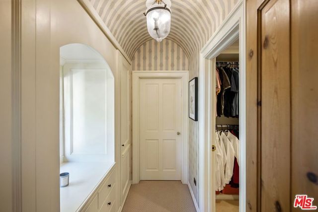 717 N Alpine Drive, Beverly Hills, CA 90210