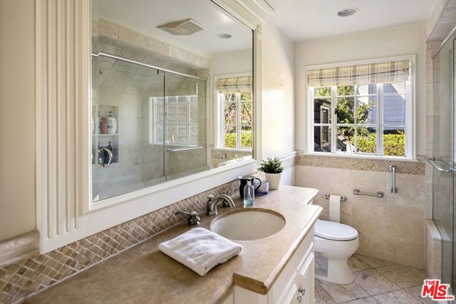 717 N Alpine Drive, Beverly Hills, CA 90210