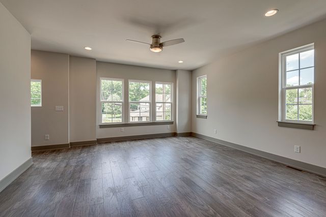 122H Oceola Ave, Nashville, TN 37209