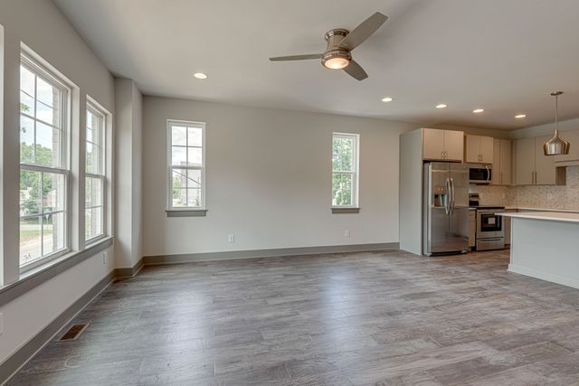 122H Oceola Ave, Nashville, TN 37209