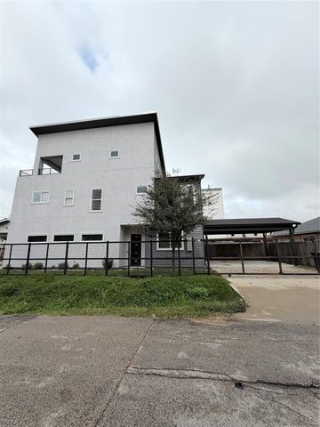 202 N York Street, Houston, TX 77003