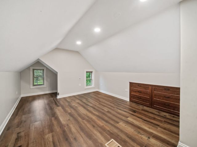 1508 Potter Road, Park Ridge, IL 60068