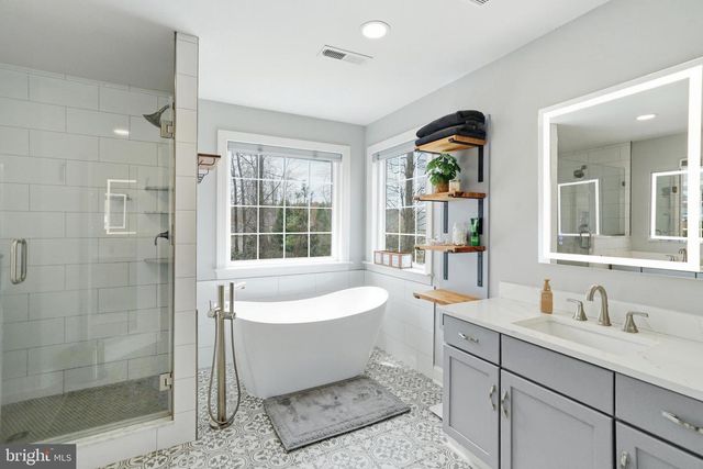 2789 QUEENSBERRY DR, Huntingtown, MD 20639