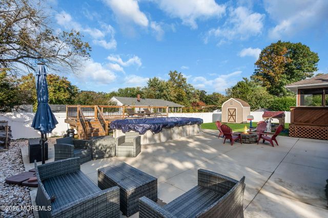 135 Irwin Place, Middletown, NJ 07748