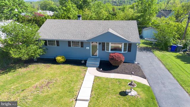 565 MASTER STREET, Pottstown, PA 19464