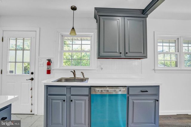 565 MASTER STREET, Pottstown, PA 19464