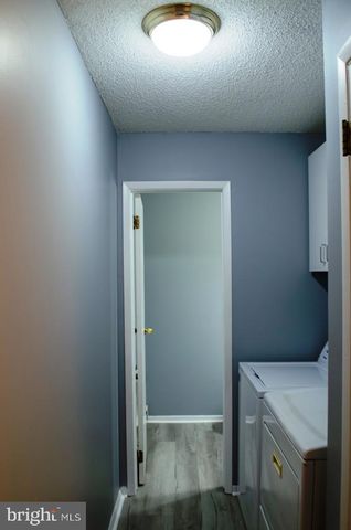 309 VILLAGE DR, Gettysburg, PA 17325