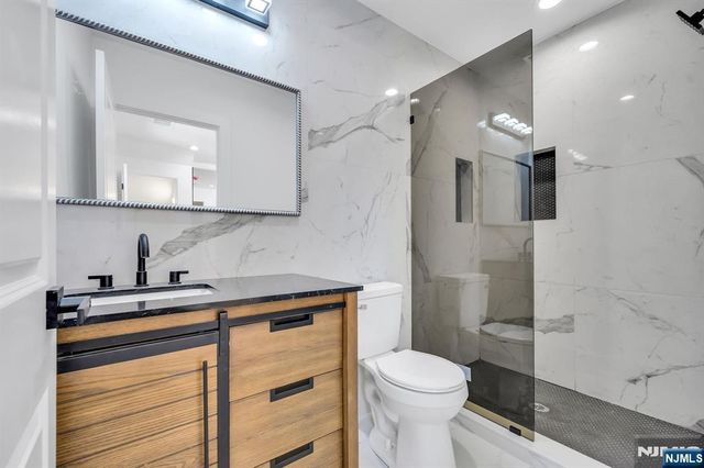 309 Ottawa Avenue, Hasbrouck Heights, NJ 07604