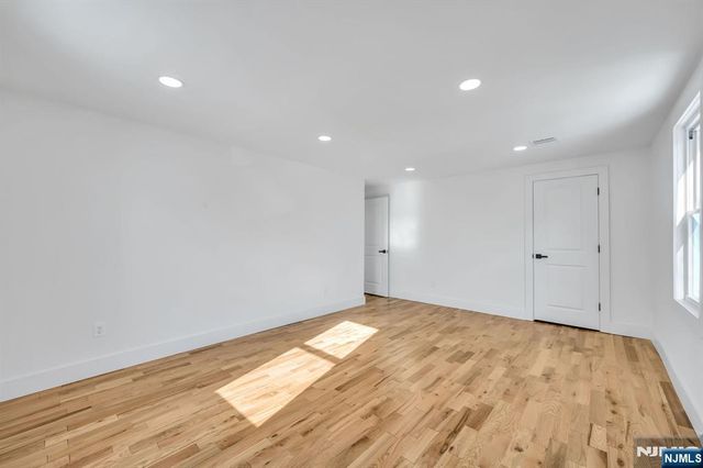 309 Ottawa Avenue, Hasbrouck Heights, NJ 07604