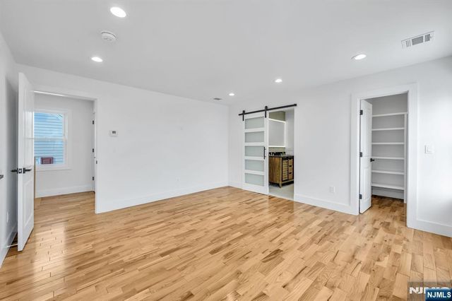 309 Ottawa Avenue, Hasbrouck Heights, NJ 07604