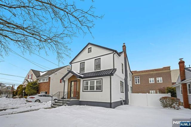 309 Ottawa Avenue, Hasbrouck Heights, NJ 07604