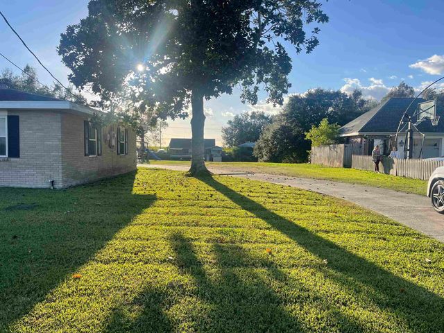 4943 Hwy 308 Highway, Napoleonville, LA 70390