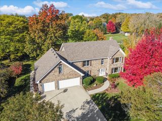 718 Fairview Lane, Bartlett, IL 60103