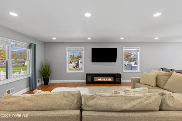 1717 Grant Avenue, South Plainfield, NJ 07080