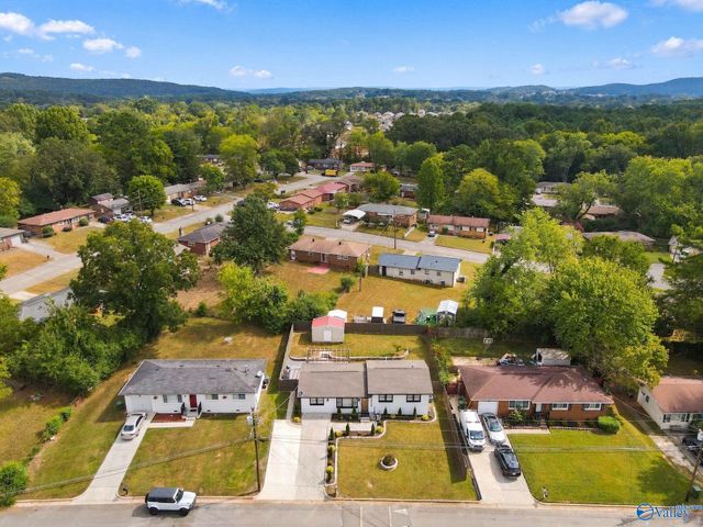 4809 Lumary Drive NW, Huntsville, AL 35810
