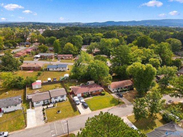 4809 Lumary Drive NW, Huntsville, AL 35810