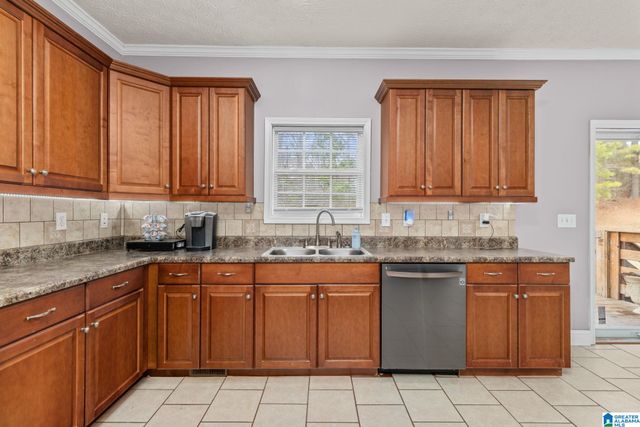 540 COUNTY ROAD 676, Cullman, AL 35055