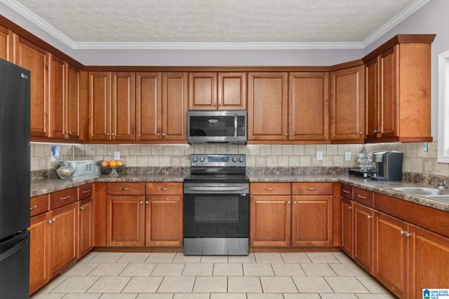 540 COUNTY ROAD 676, Cullman, AL 35055