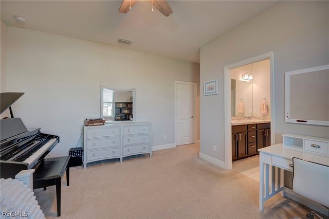 3412 NW 15th LN, Cape Coral, FL 33993