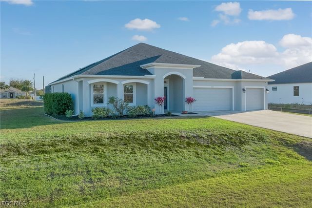 3412 NW 15th LN, Cape Coral, FL 33993