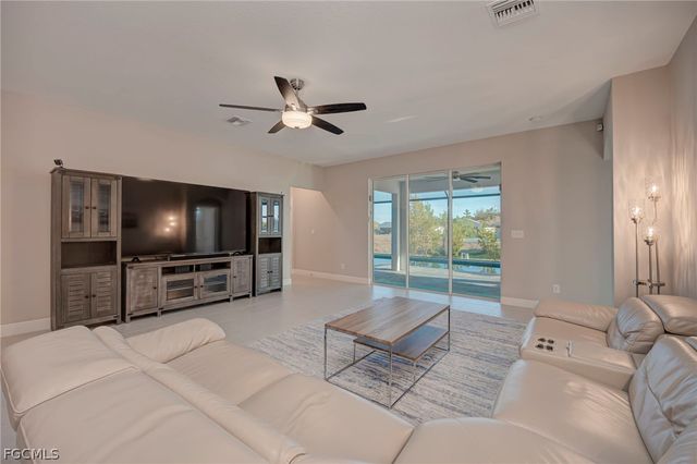 3412 NW 15th LN, Cape Coral, FL 33993