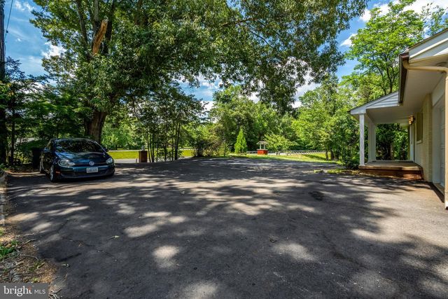 10741 JAMES MADISON HWY, Bealeton, VA 22712