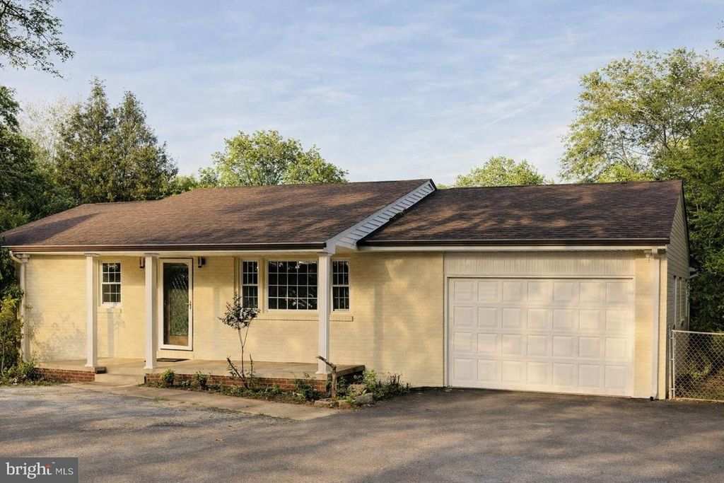 10741 JAMES MADISON HWY, Bealeton, VA 22712