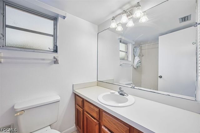 6898 Sandtrap DR 1, Fort Myers, FL 33919