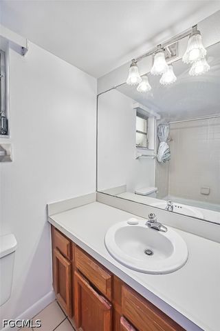 6898 Sandtrap DR 1, Fort Myers, FL 33919