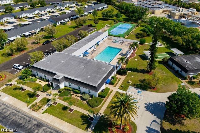 6898 Sandtrap DR 1, Fort Myers, FL 33919