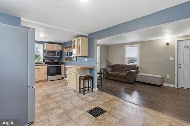 1940 DUNBAR RD, Pottstown, PA 19465